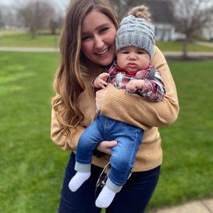 Meet your Posher, Olivia